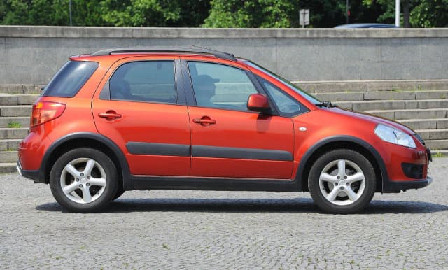 Suzuki SX4 jaki silnik wybrać? Poznaj najlepsze opcje i ich zalety Suzuki SX4 jaki silnik wybrać? Poznaj najlepsze opcje i ich zalety